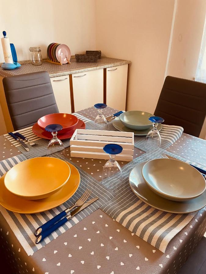 Casa Amelie Διαμέρισμα Πεσκιέρα ντελ Γκάρντα Εξωτερικό φωτογραφία