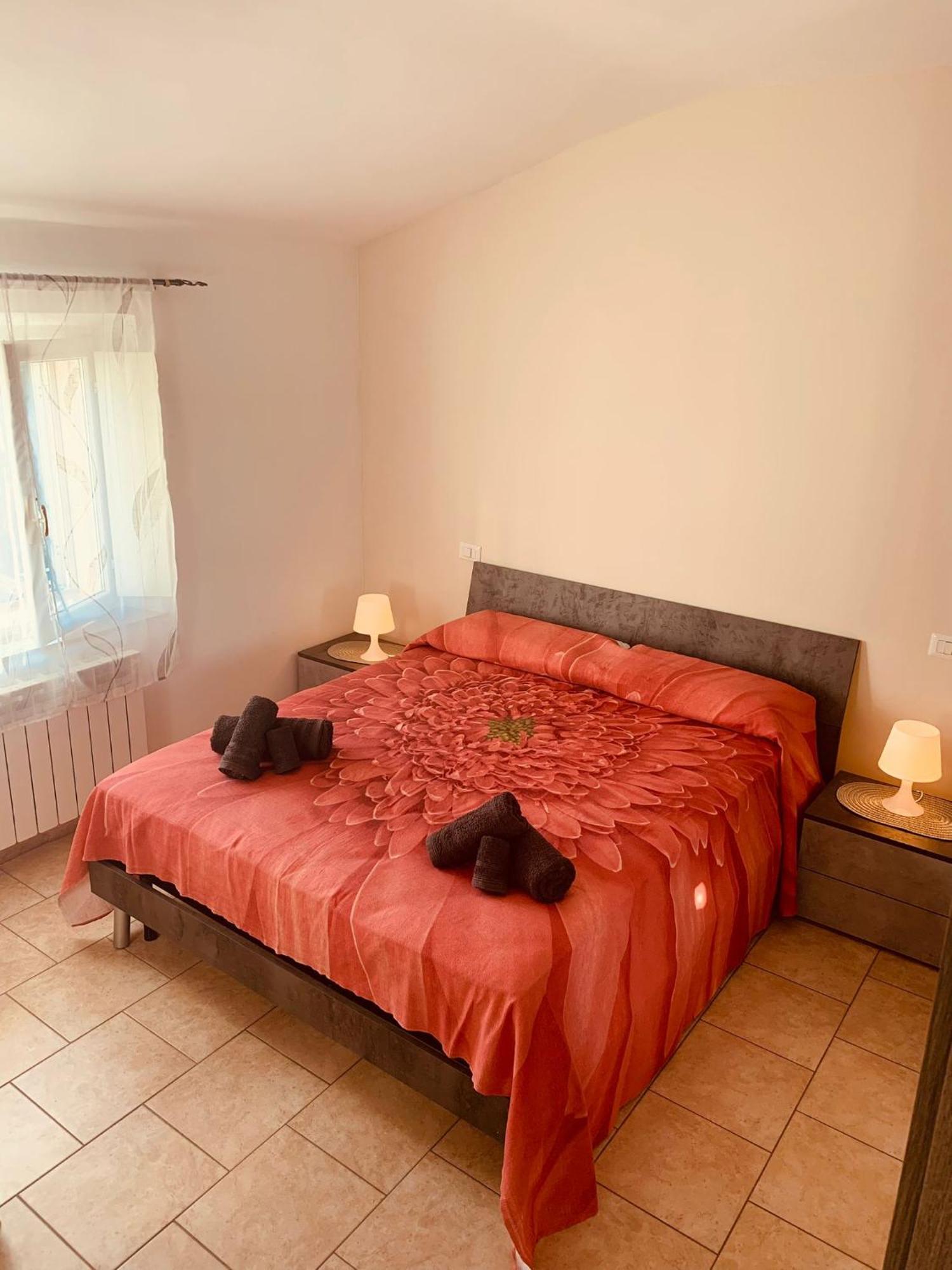 Casa Amelie Διαμέρισμα Πεσκιέρα ντελ Γκάρντα Εξωτερικό φωτογραφία